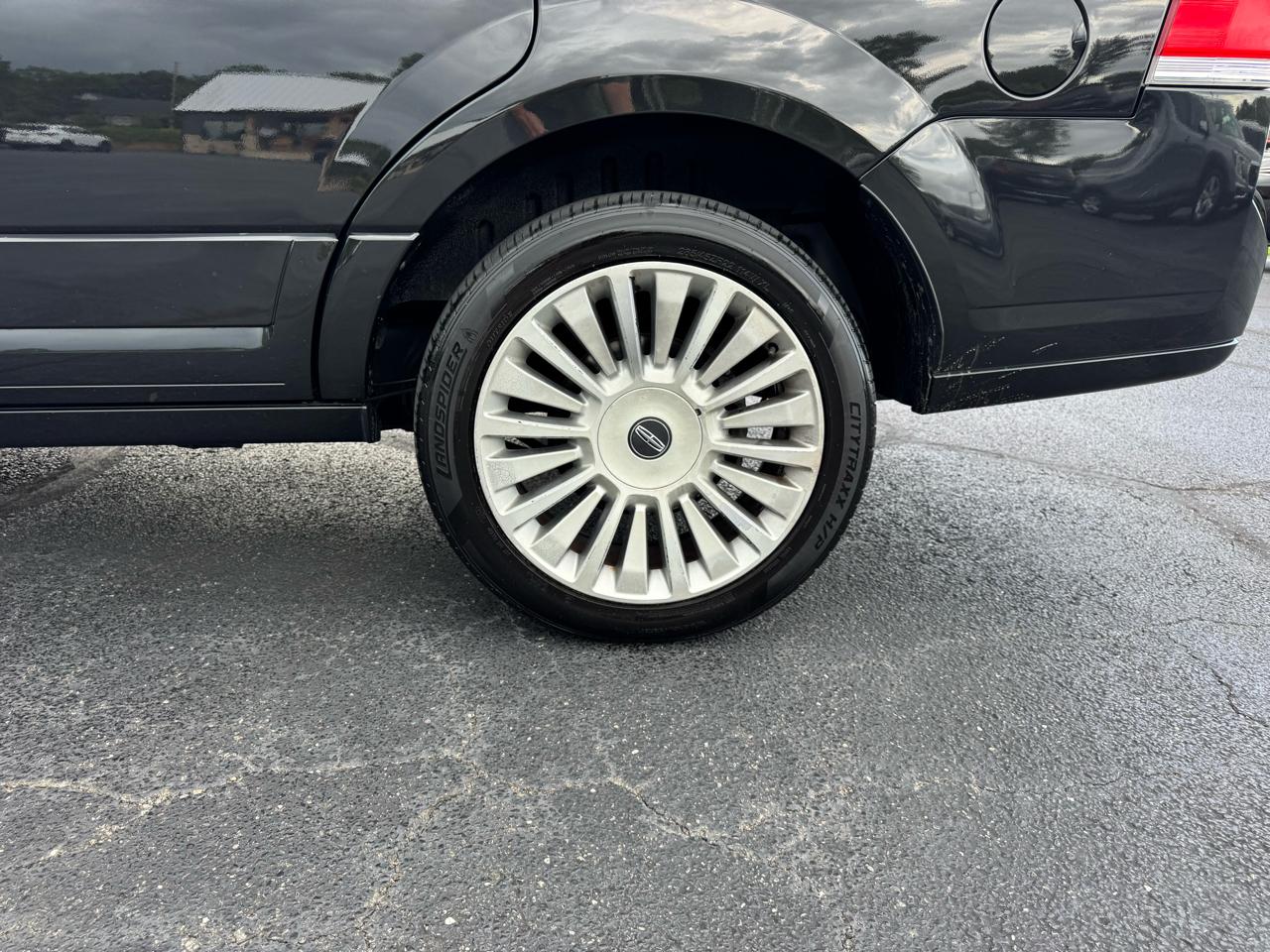 Lincoln Navigator 4WD 4dr 2015