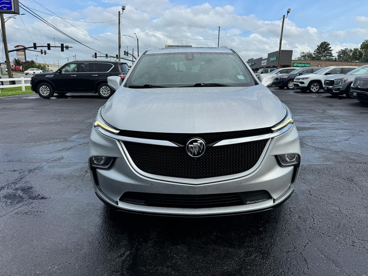 Buick Enclave FWD 4dr Essence 2022