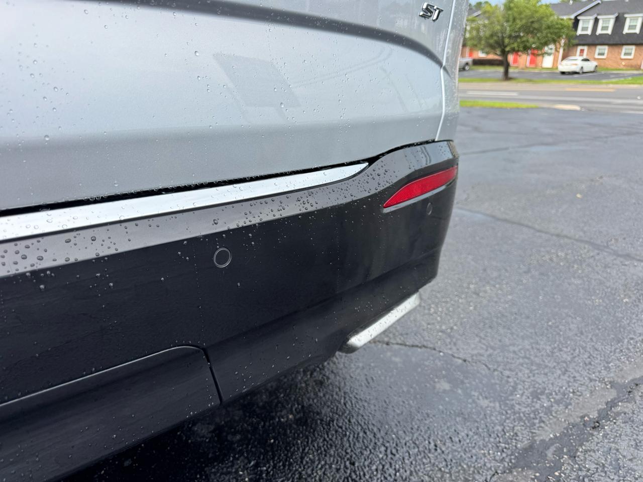 Buick Enclave FWD 4dr Essence 2022