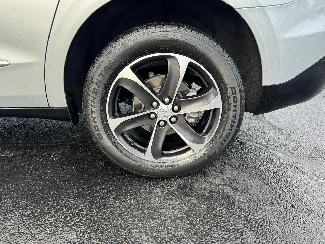 Buick Enclave FWD 4dr Essence 2022