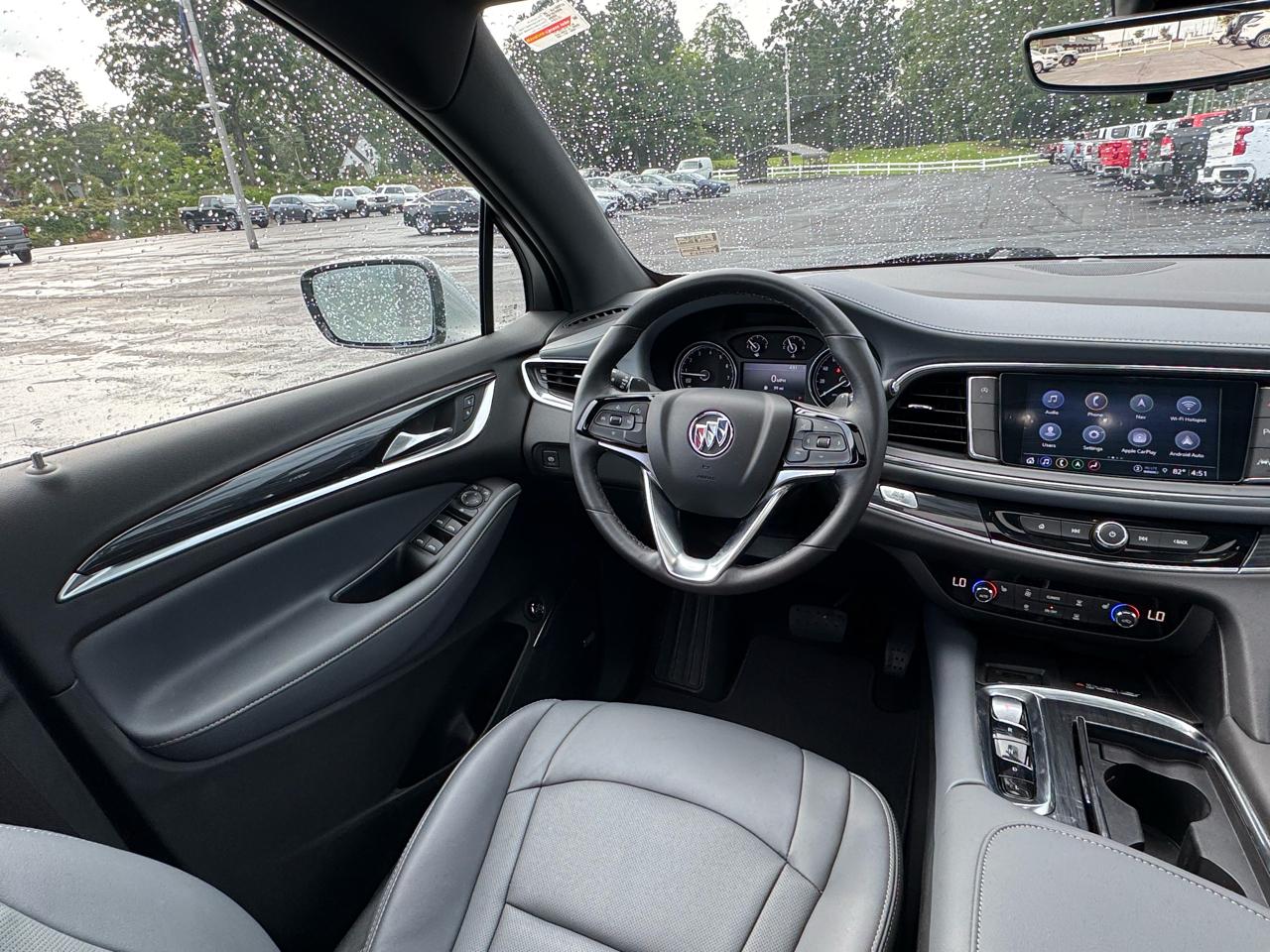 Buick Enclave FWD 4dr Essence 2022