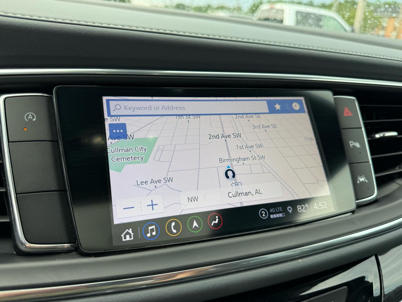 Buick Enclave FWD 4dr Essence 2022