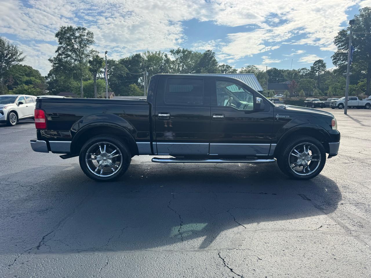 View vehicle photo 5
