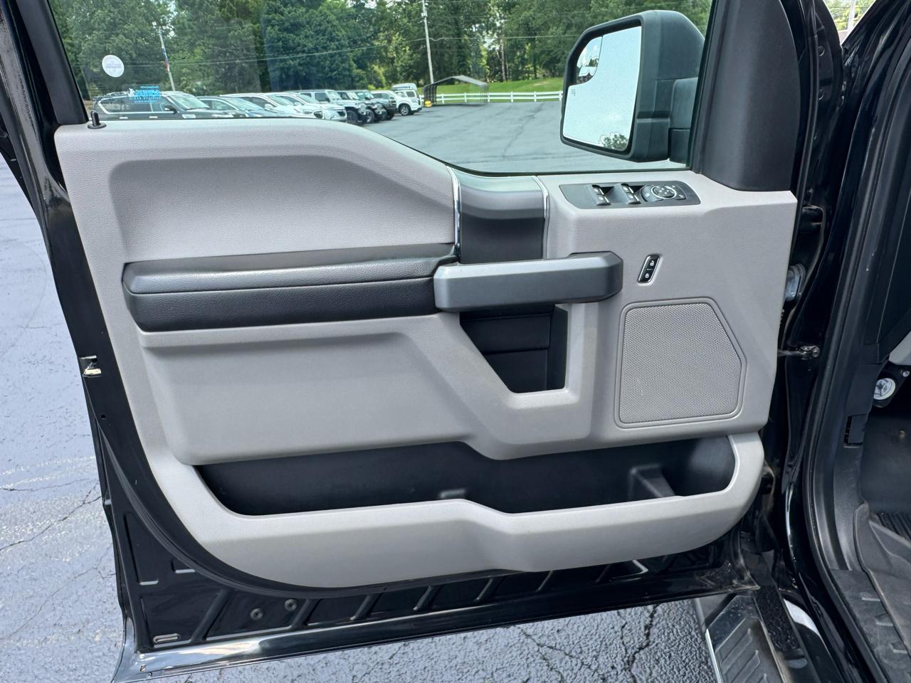 Ford F-150 XLT SuperCab 5.5-ft. Bed 4WD 2018