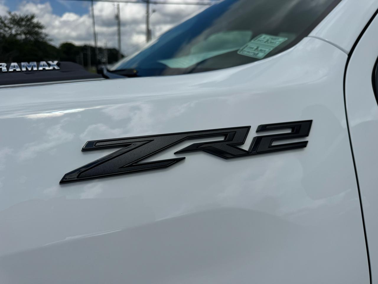 Chevrolet Silverado 2500HD 4WD Crew Cab 159" ZR2 2024
