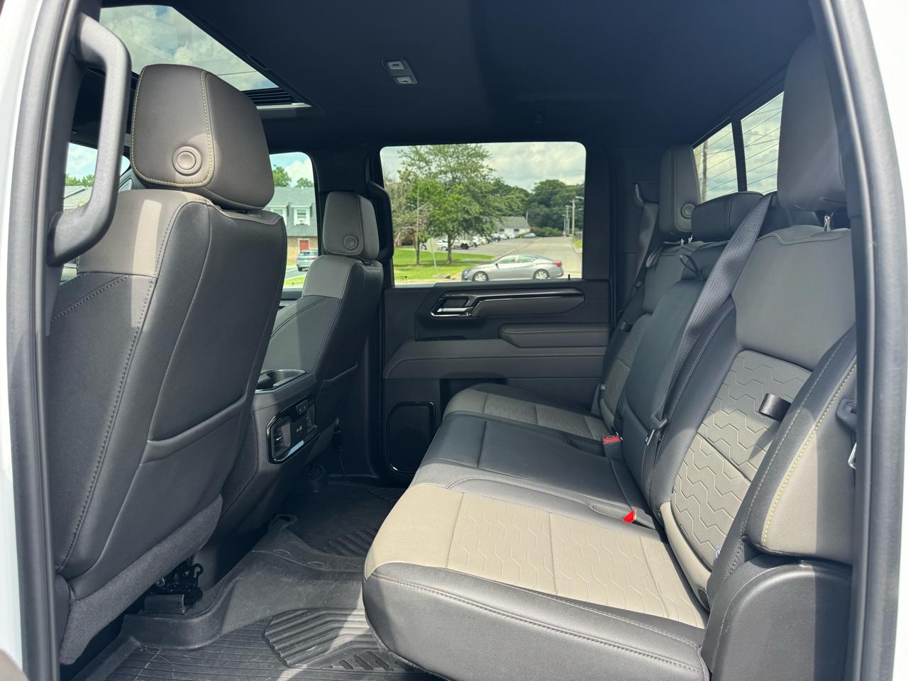 Chevrolet Silverado 2500HD 4WD Crew Cab 159" ZR2 2024