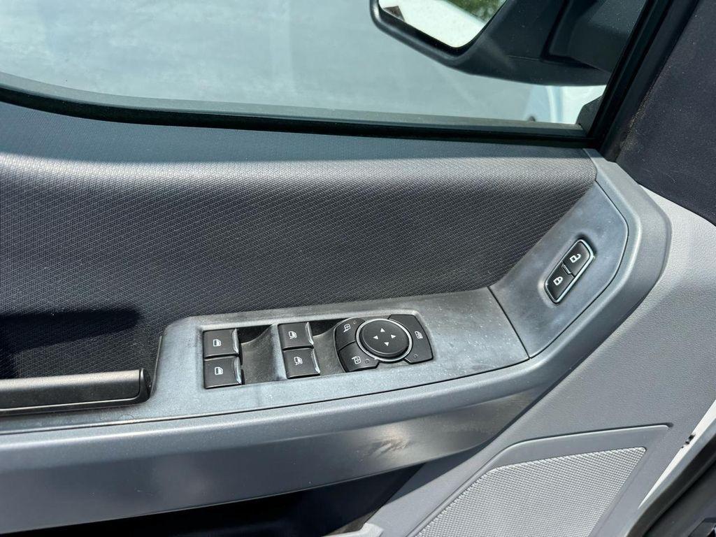 Ford F-150 XLT SuperCab 4WD 2022