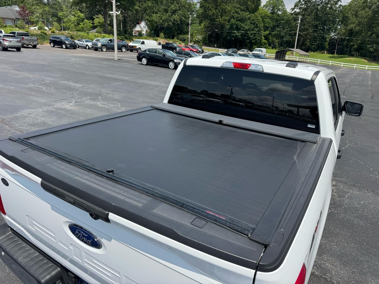 Ford F-150 XLT SuperCrew 4WD 2022