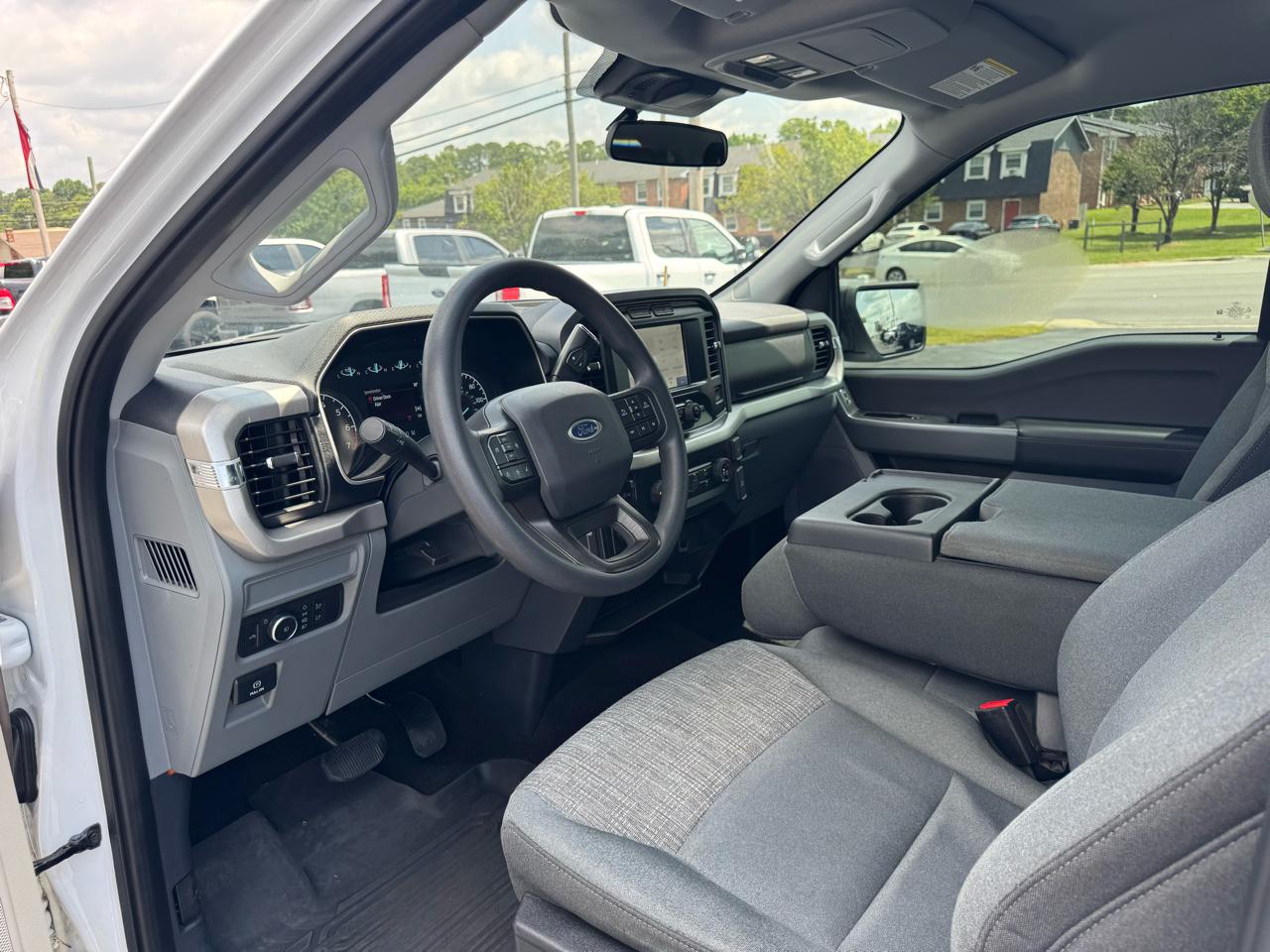 Ford F-150 XLT SuperCrew 4WD 2022