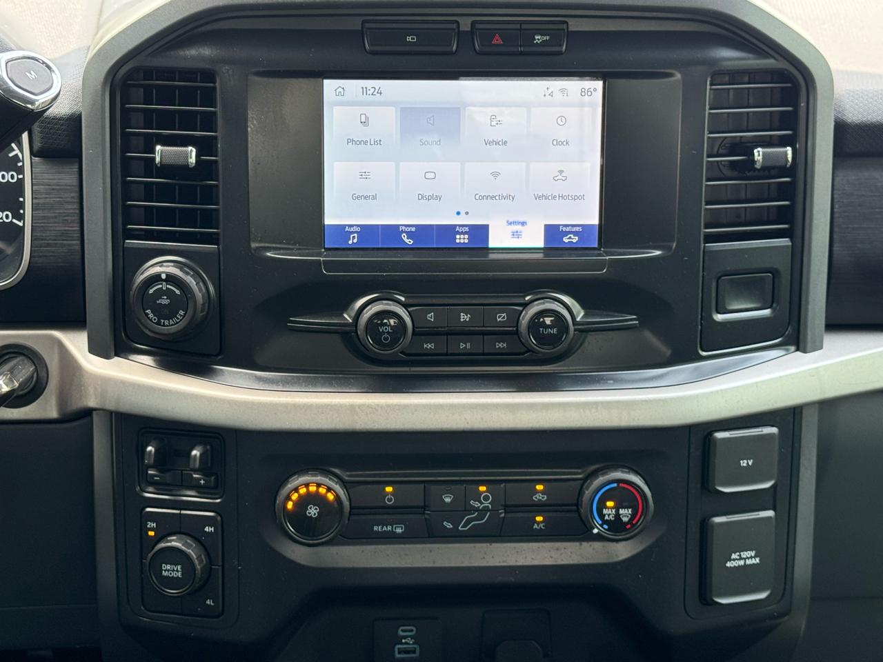 Ford F-150 XLT SuperCrew 4WD 2022
