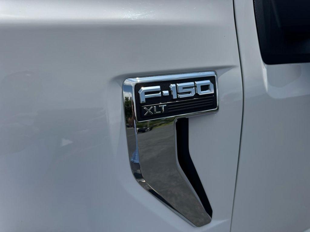 Ford F-150 XLT SuperCrew 4WD 2022