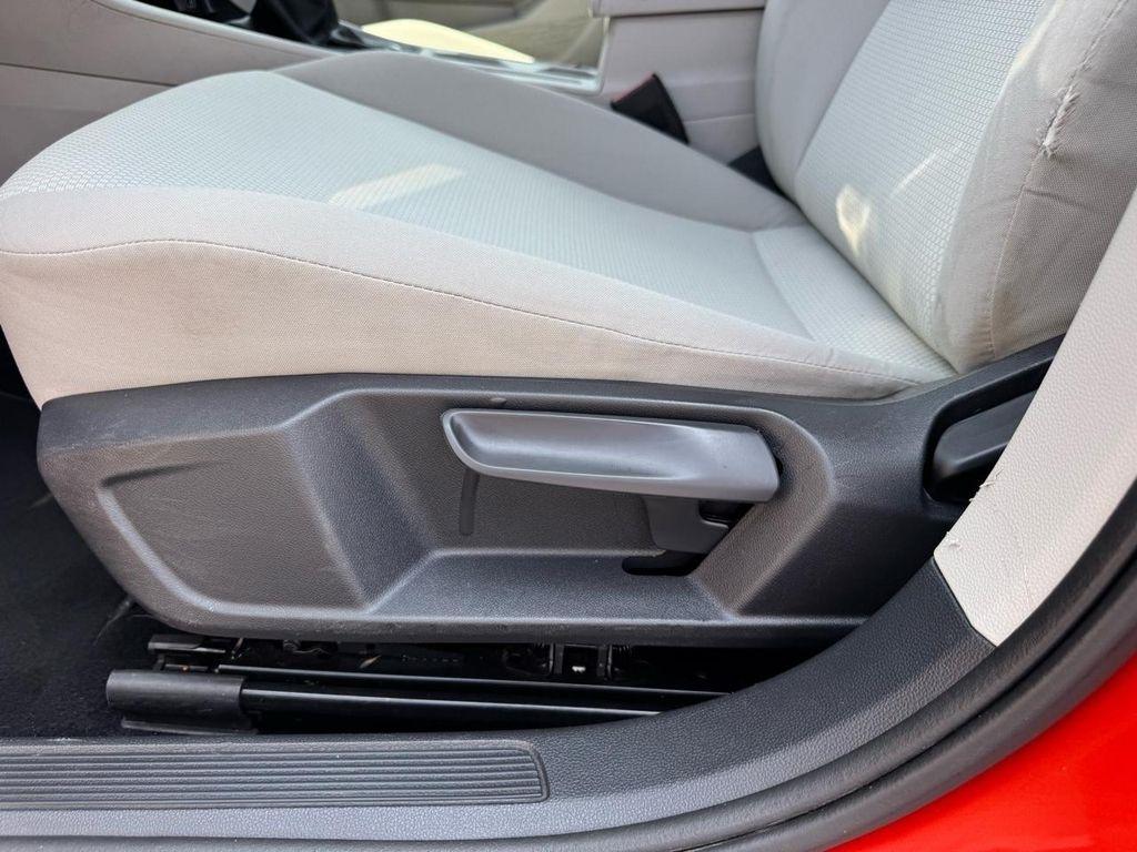 Volkswagen Jetta S Manual w/SULEV 2019