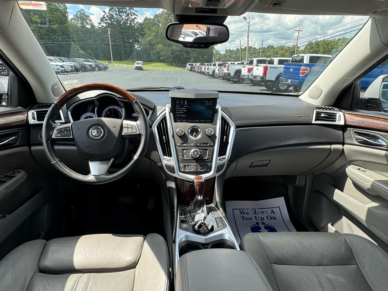 Cadillac SRX FWD 4dr Luxury Collection 2011