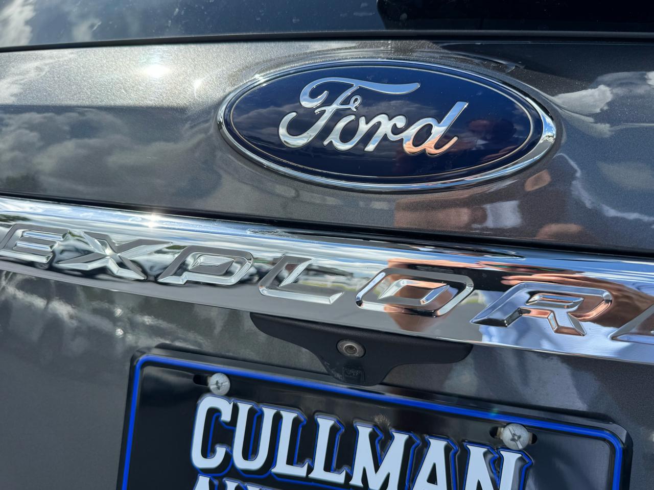 Ford Explorer Limited FWD 2019