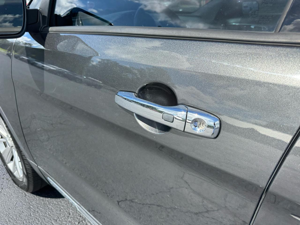 Ford Explorer Limited FWD 2019