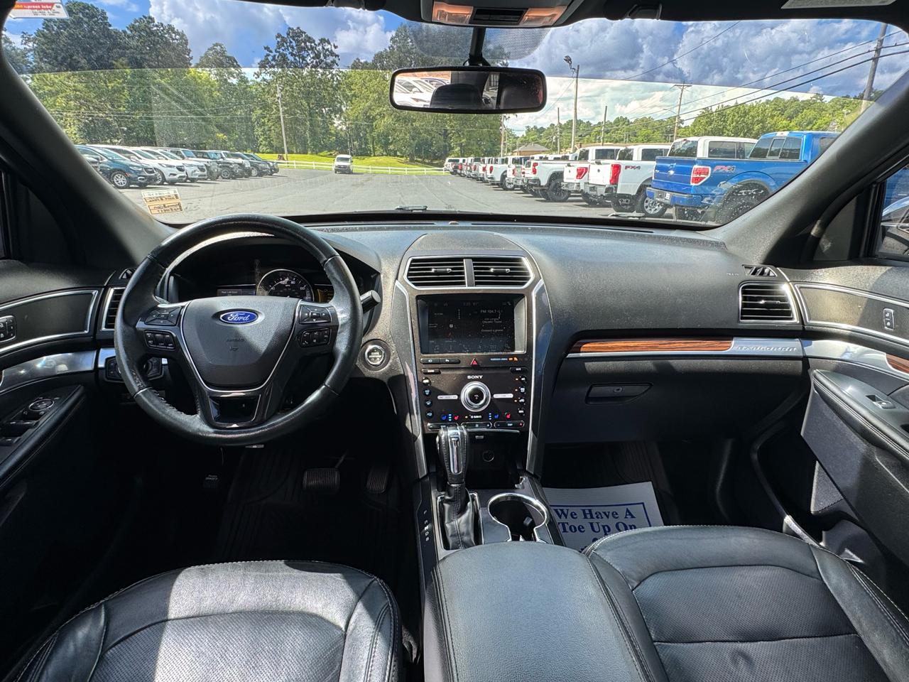 Ford Explorer Limited FWD 2019