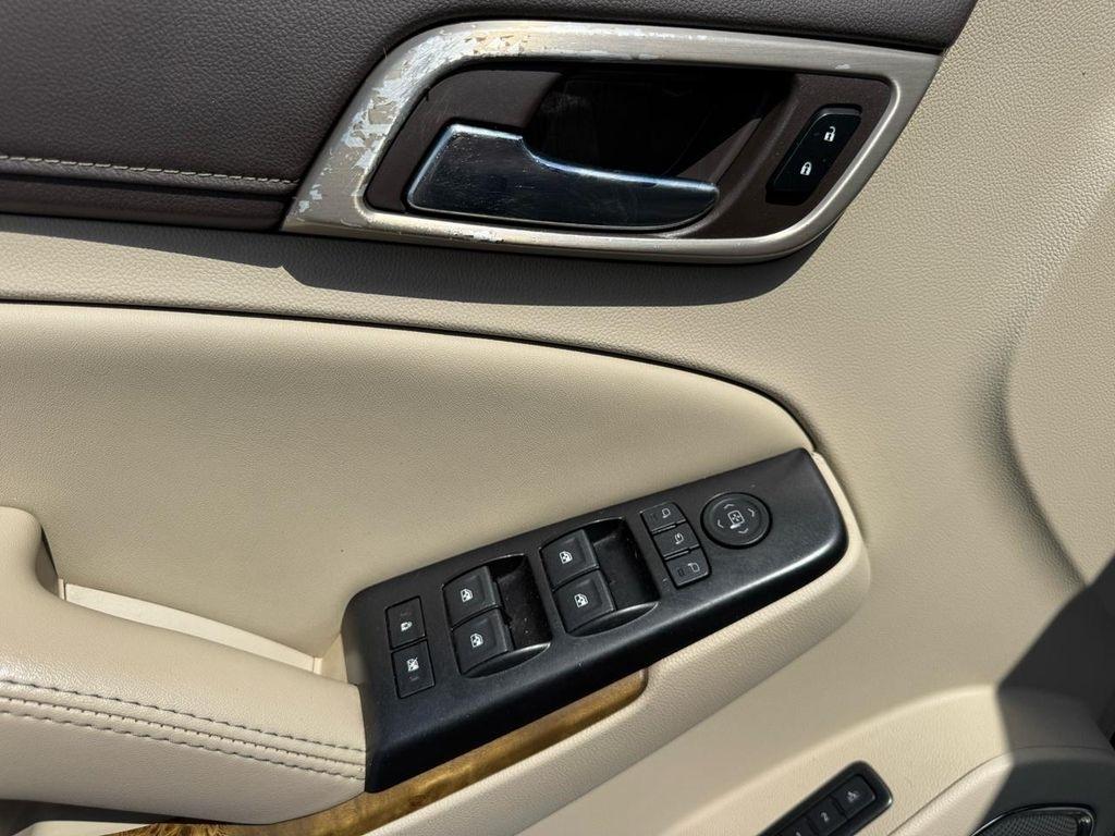 GMC Yukon XL 4WD 4dr Denali 2017