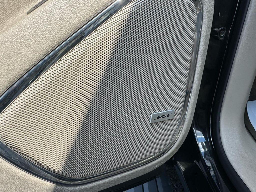 GMC Yukon XL 4WD 4dr Denali 2017