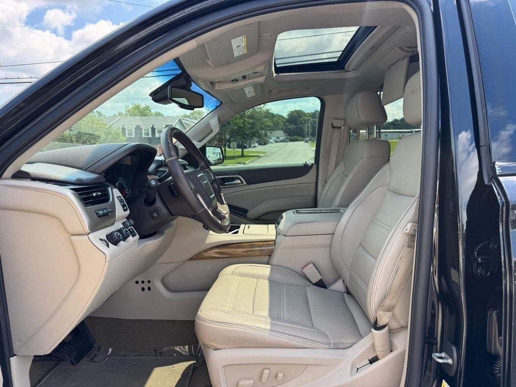 GMC Yukon XL 4WD 4dr Denali 2017