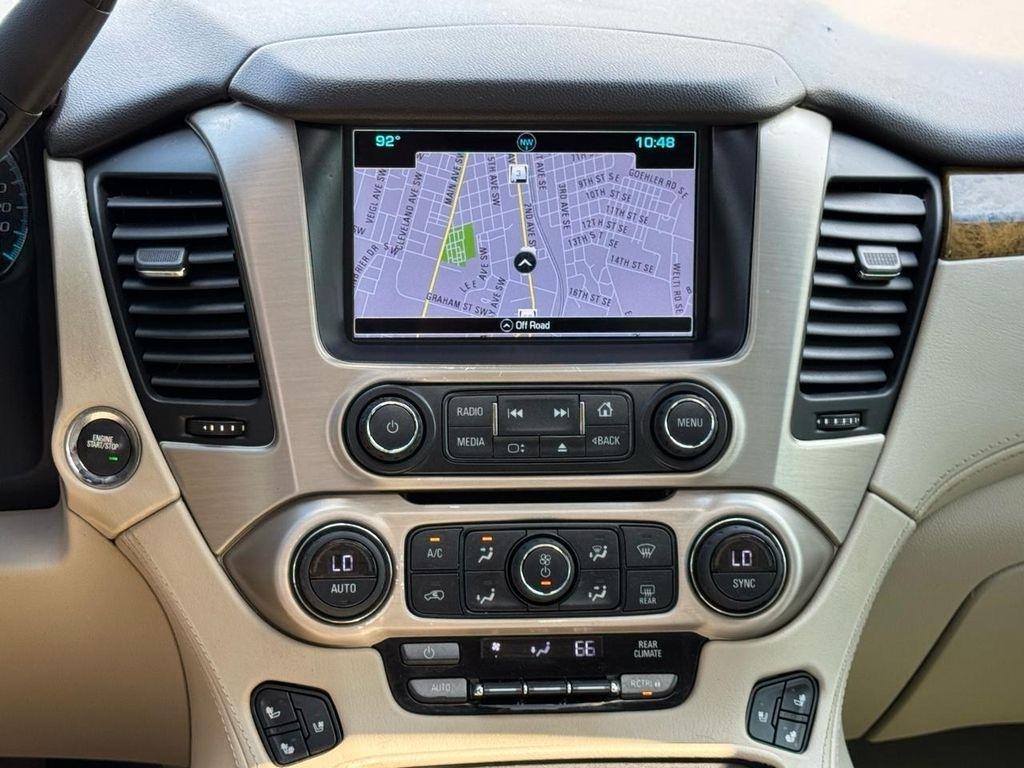 GMC Yukon XL 4WD 4dr Denali 2017