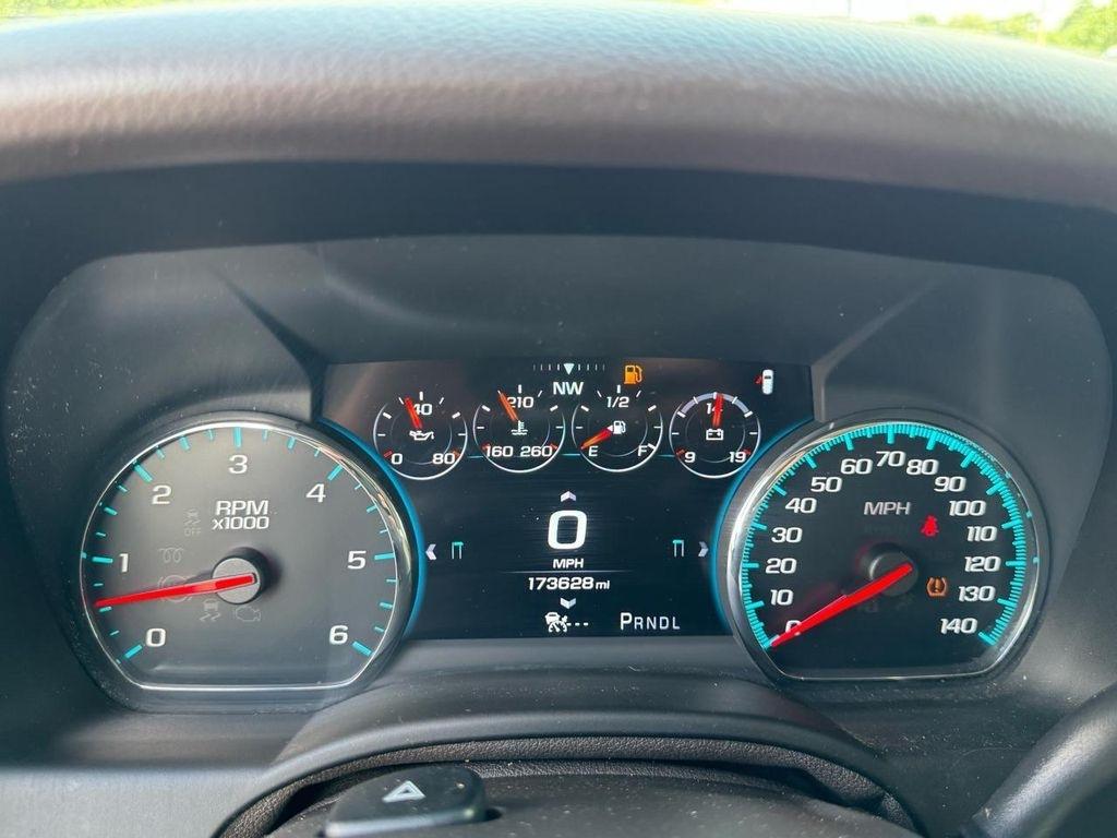 GMC Yukon XL 4WD 4dr Denali 2017