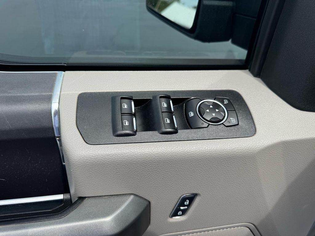 Ford F-150 4WD SuperCrew 145" King Ranch 2016