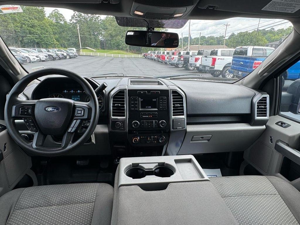 Ford F-150 4WD SuperCrew 145" King Ranch 2016