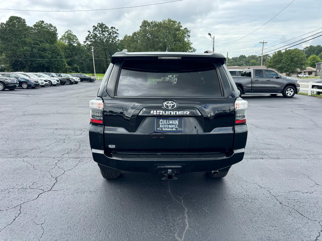 Toyota 4Runner SR5 4WD (Natl) 2021