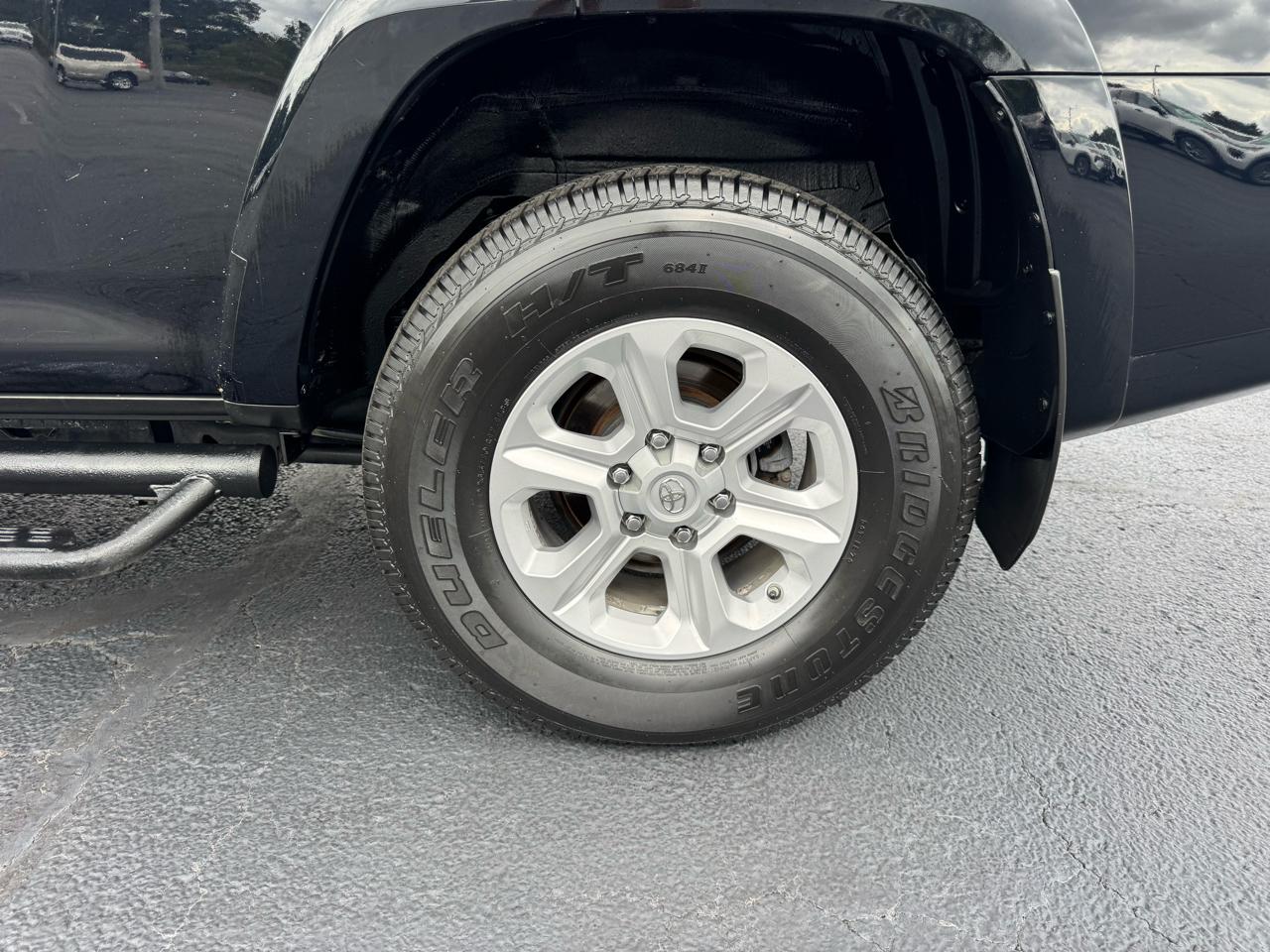 Toyota 4Runner SR5 4WD (Natl) 2021