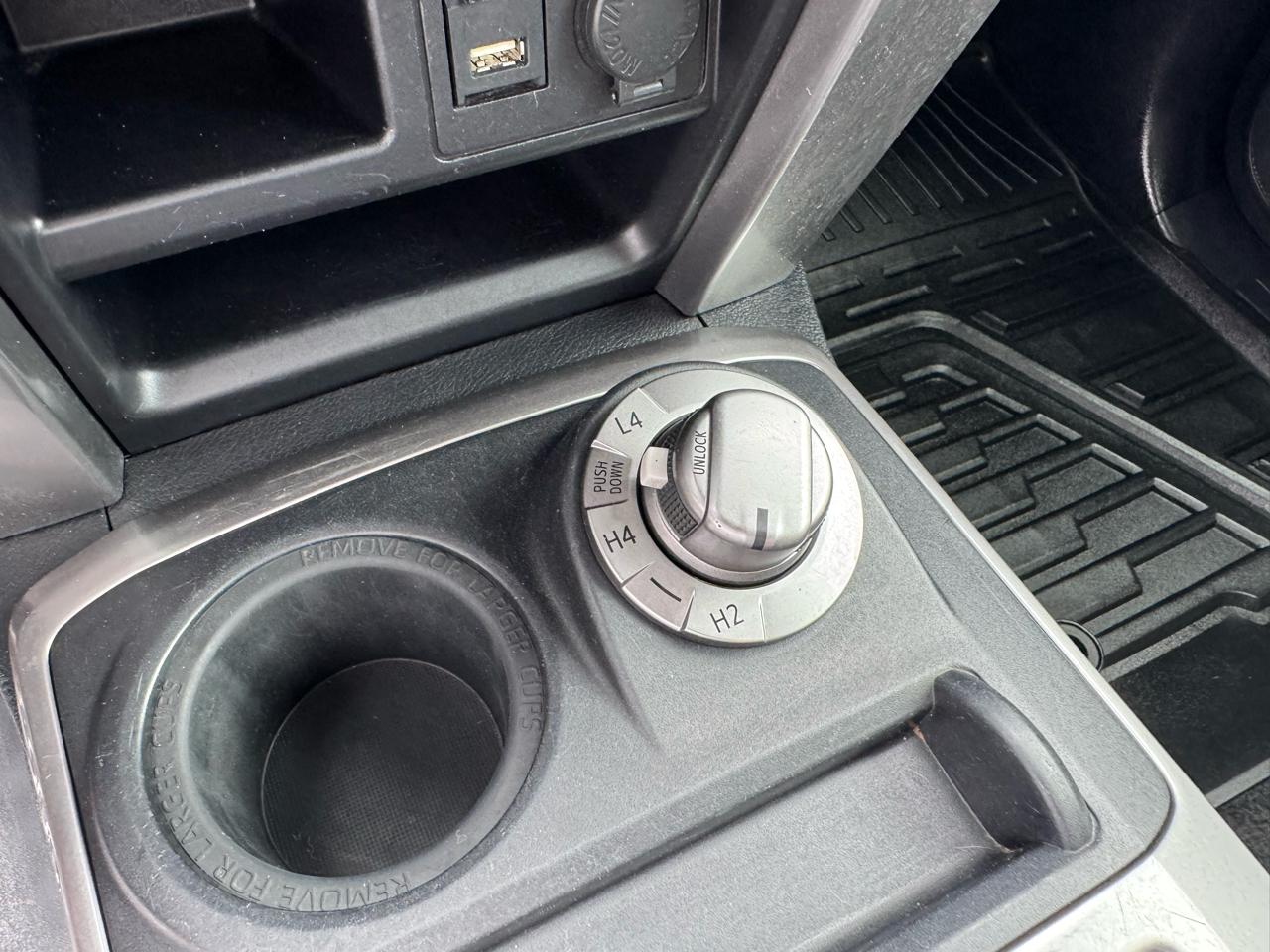 Toyota 4Runner SR5 4WD (Natl) 2021