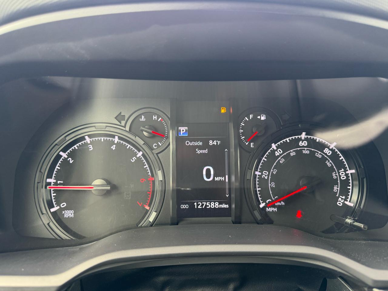 Toyota 4Runner SR5 4WD (Natl) 2021