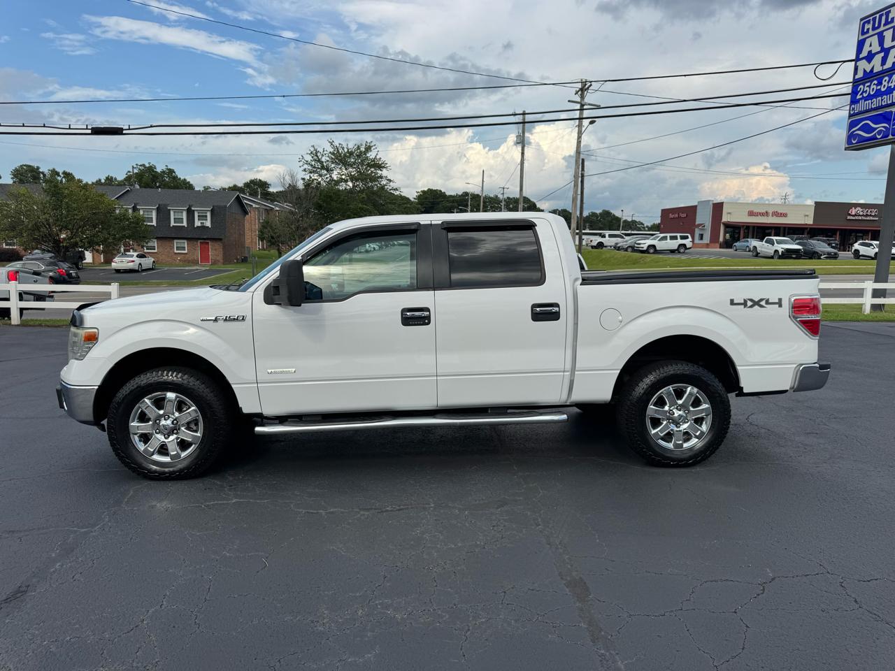 Ford F-150 4WD SuperCrew 145" XLT 2014