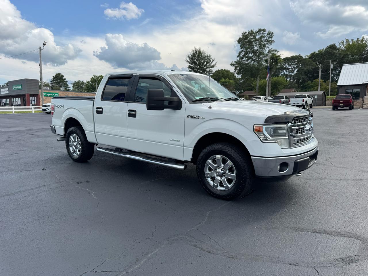 Ford F-150 4WD SuperCrew 145" XLT 2014
