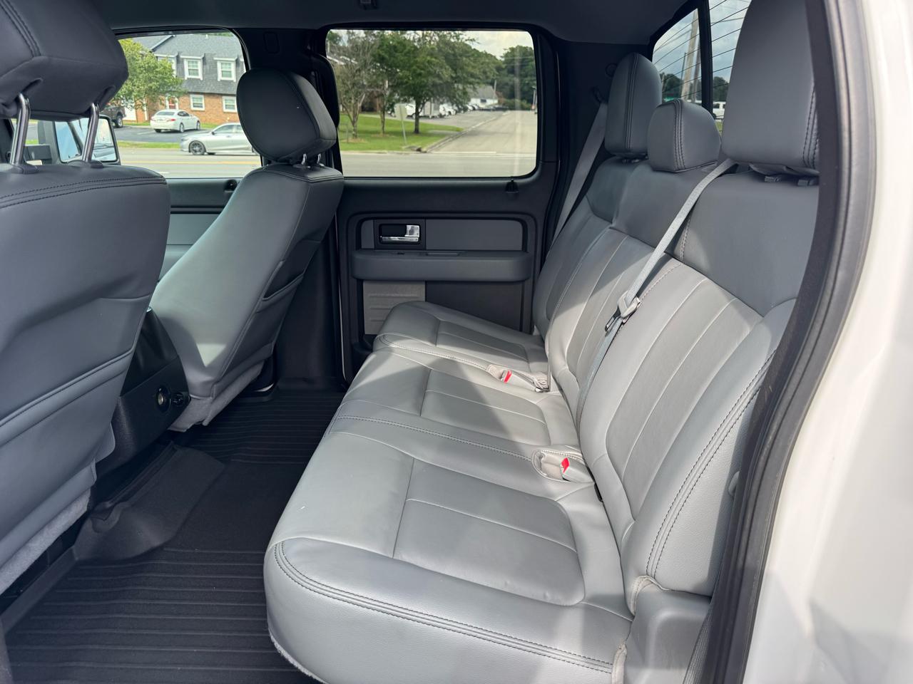 Ford F-150 4WD SuperCrew 145" XLT 2014