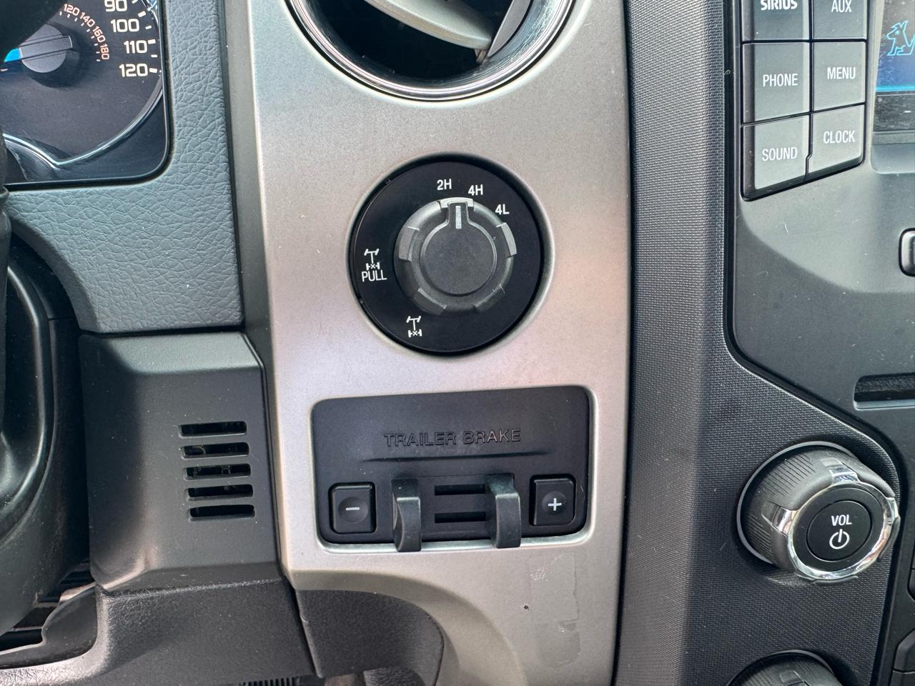 Ford F-150 4WD SuperCrew 145" XLT 2014