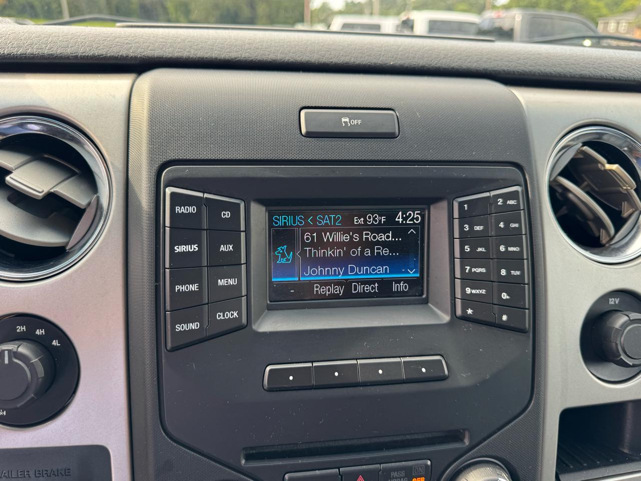 Ford F-150 4WD SuperCrew 145" XLT 2014