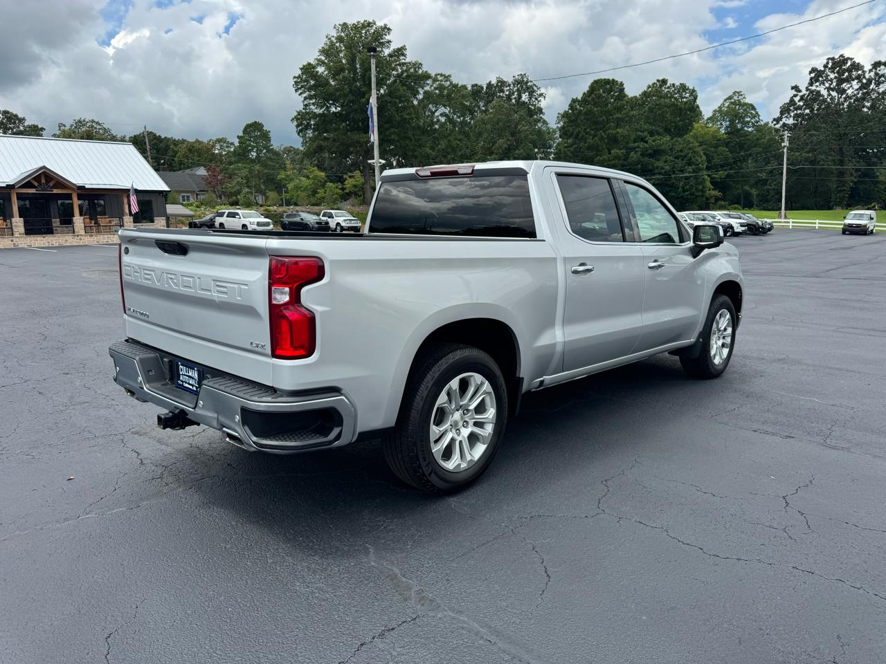 Chevrolet Silverado 1500 4WD Crew Cab 147" LTZ 2022