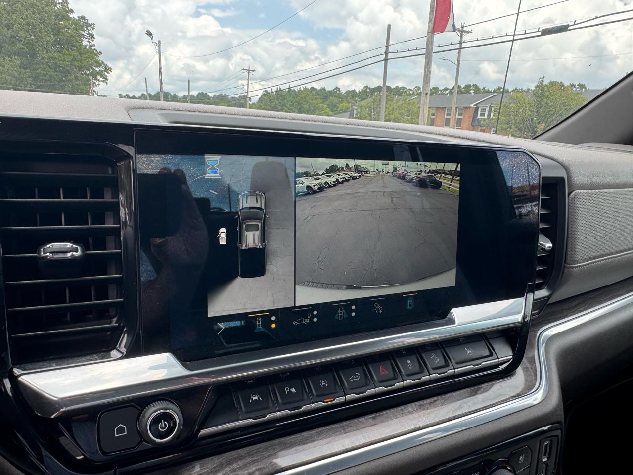 Chevrolet Silverado 1500 4WD Crew Cab 147" LTZ 2022