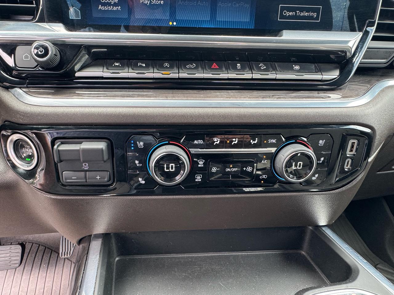 Chevrolet Silverado 1500 4WD Crew Cab 147" LTZ 2022