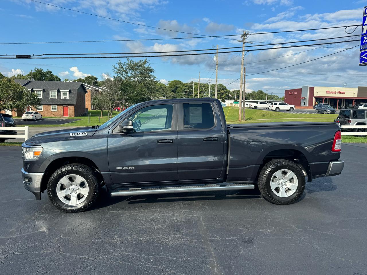 RAM 1500 Big Horn 4x4 Quad Cab 6'4" Box 2021
