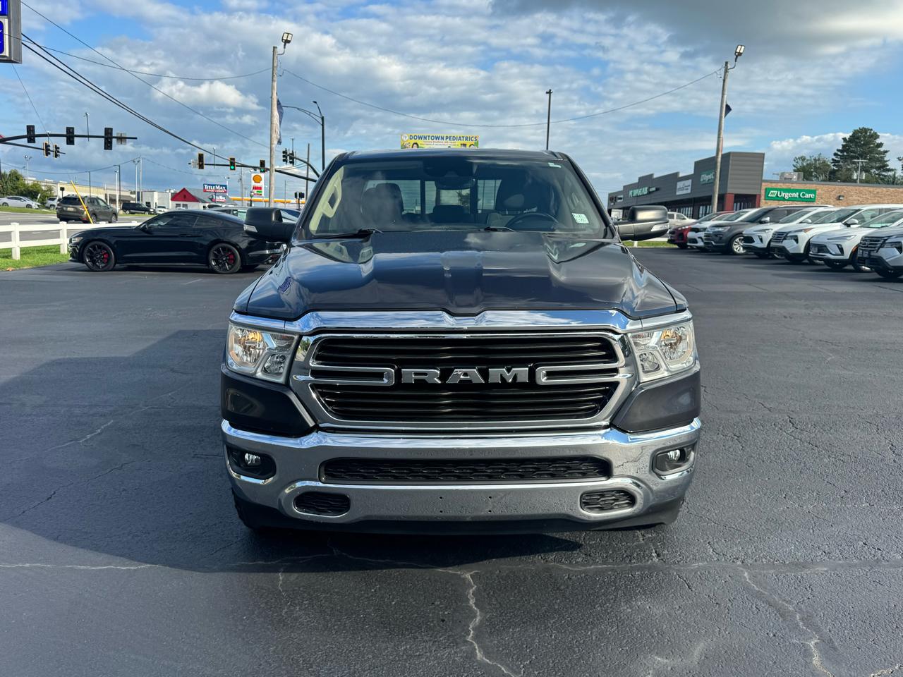 RAM 1500 Big Horn 4x4 Quad Cab 6'4" Box 2021