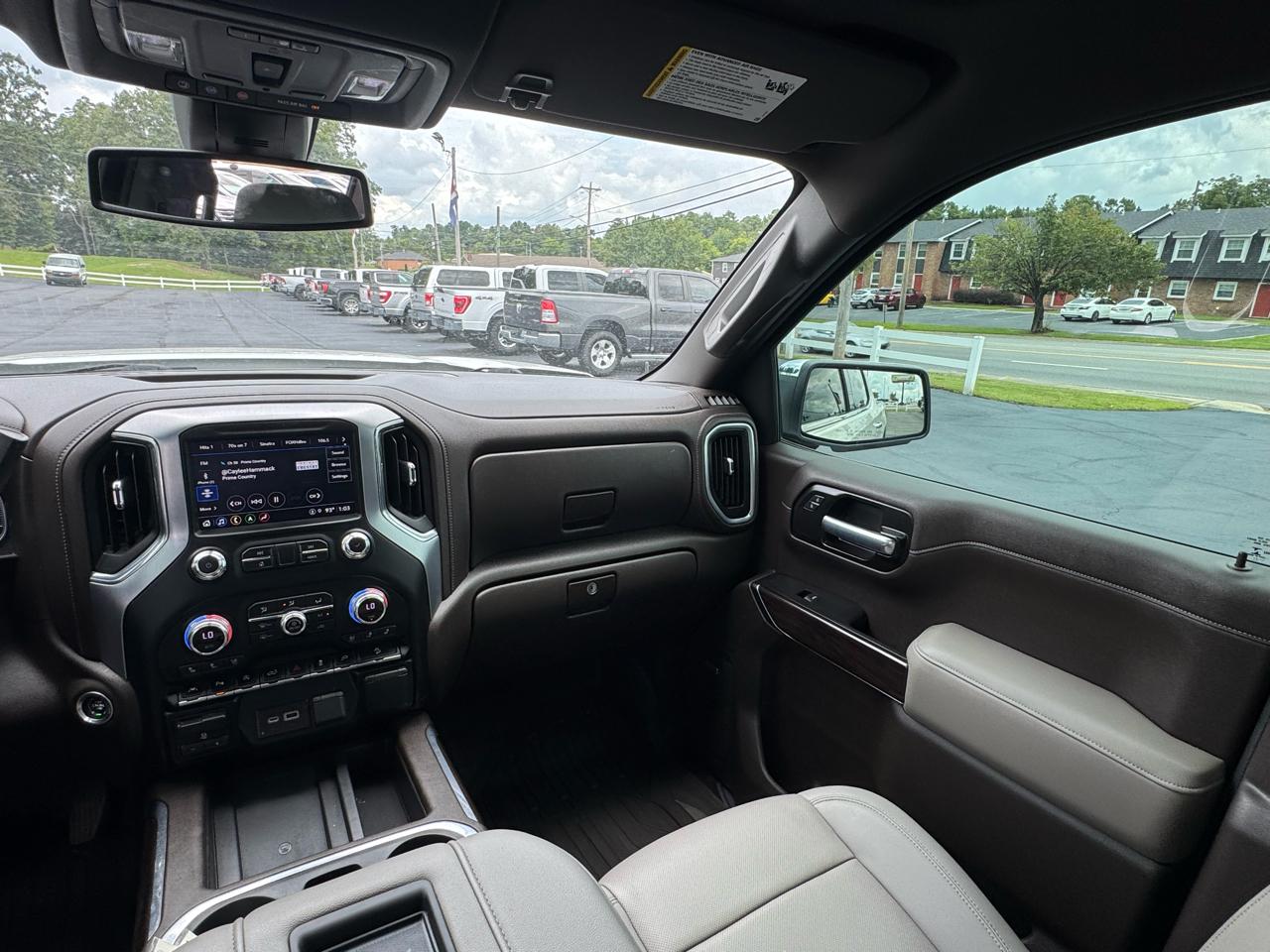 GMC Sierra 1500 4WD Crew Cab 147" SLT 2021