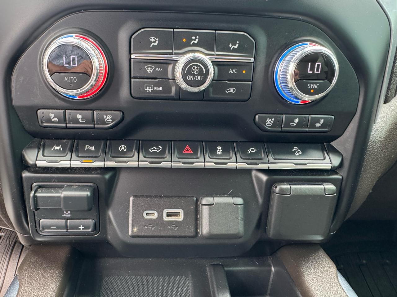 GMC Sierra 1500 4WD Crew Cab 147" SLT 2021