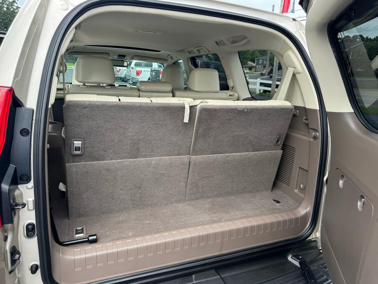 Lexus GX 460 4WD 4dr 2012