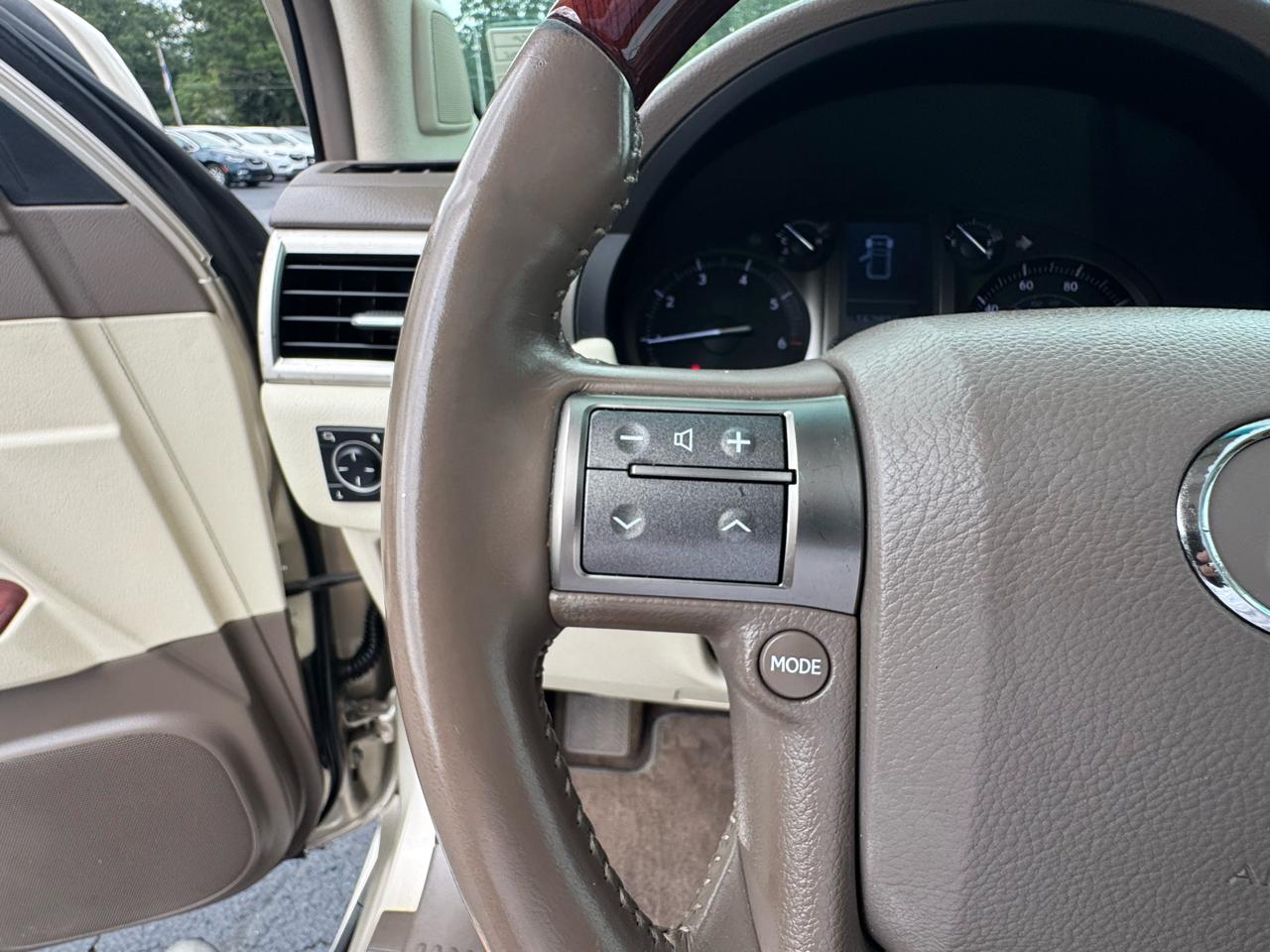 Lexus GX 460 4WD 4dr 2012