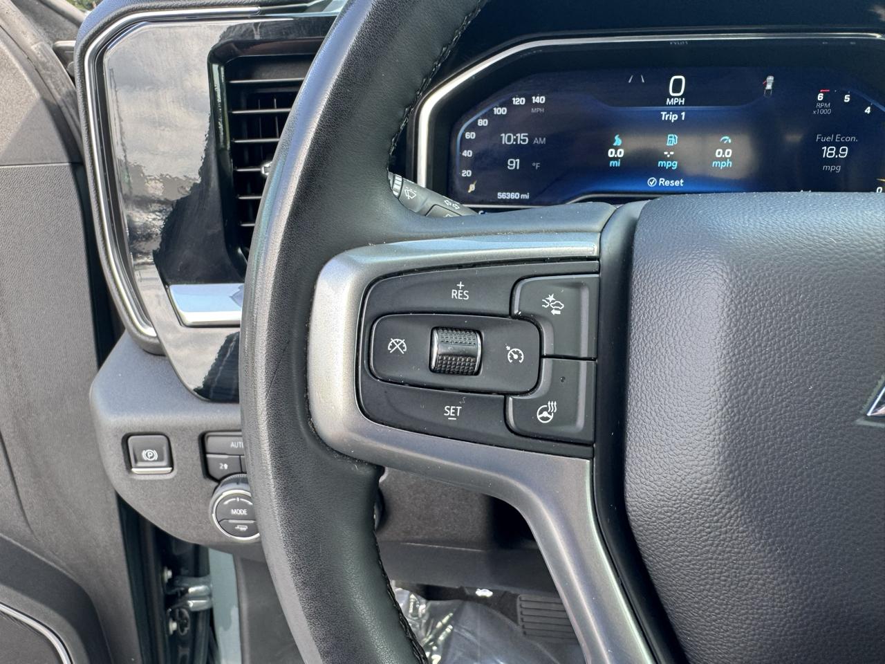 Chevrolet Silverado 1500 4WD Crew Cab 147" LT w/1LT 2025