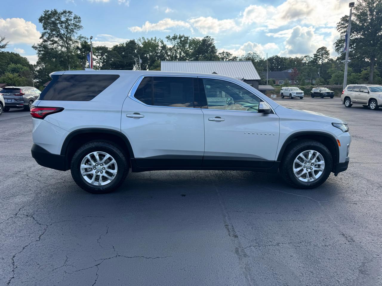 Chevrolet Traverse FWD 4dr LS w/1FL 2022