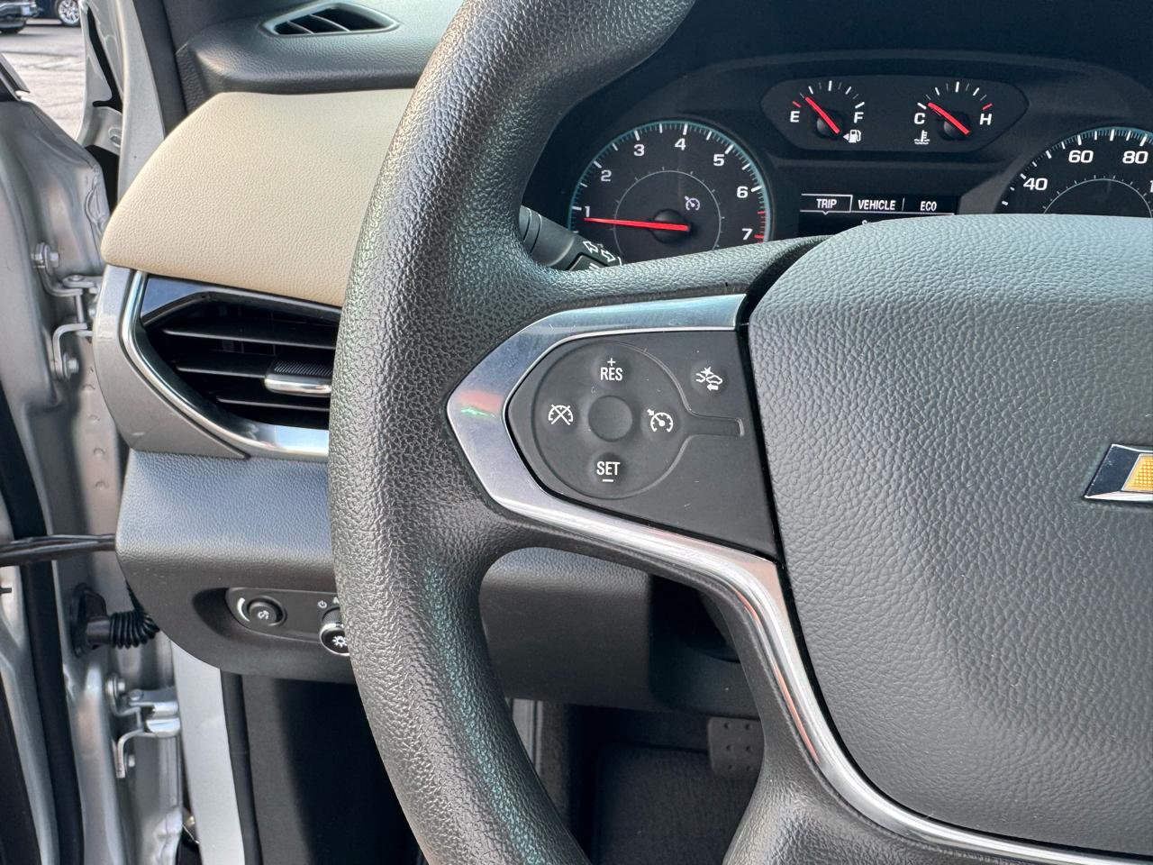 Chevrolet Traverse FWD 4dr LS w/1FL 2022