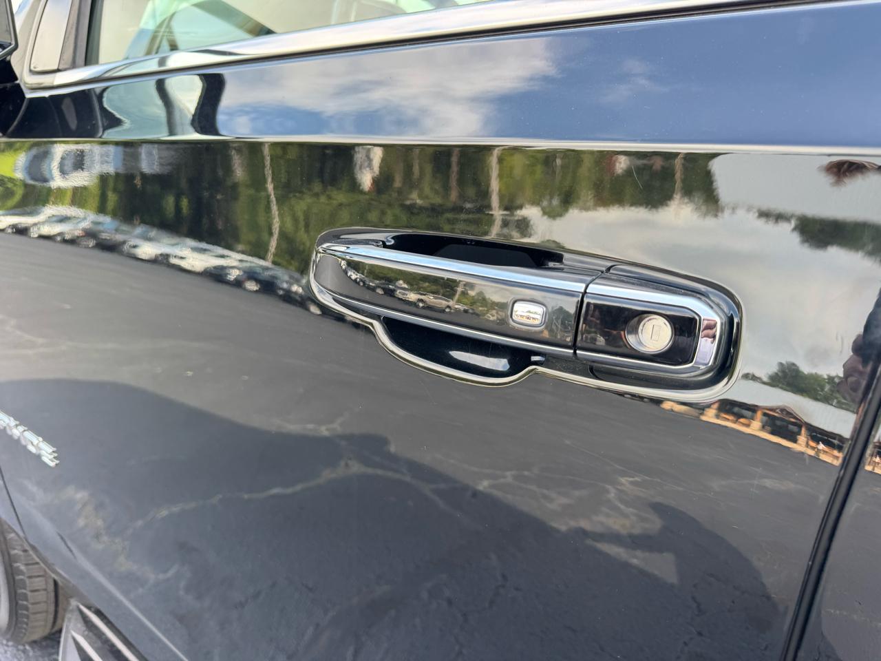 Chevrolet Tahoe 4WD 4dr Premier 2021