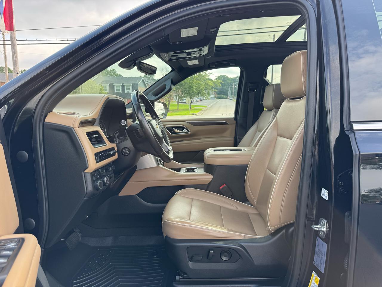 Chevrolet Tahoe 4WD 4dr Premier 2021